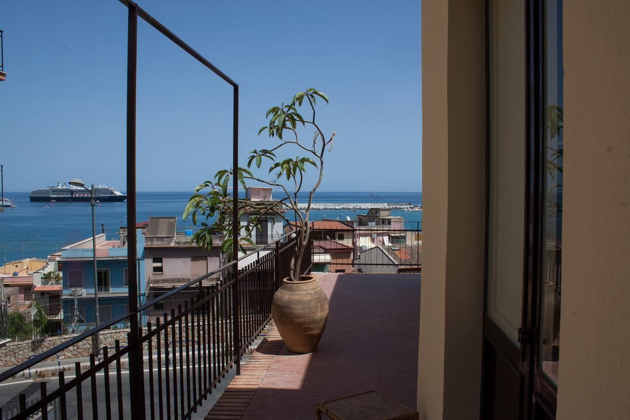 Bed & Breakfast Lighea Giardini-Naxos Kültér fotó