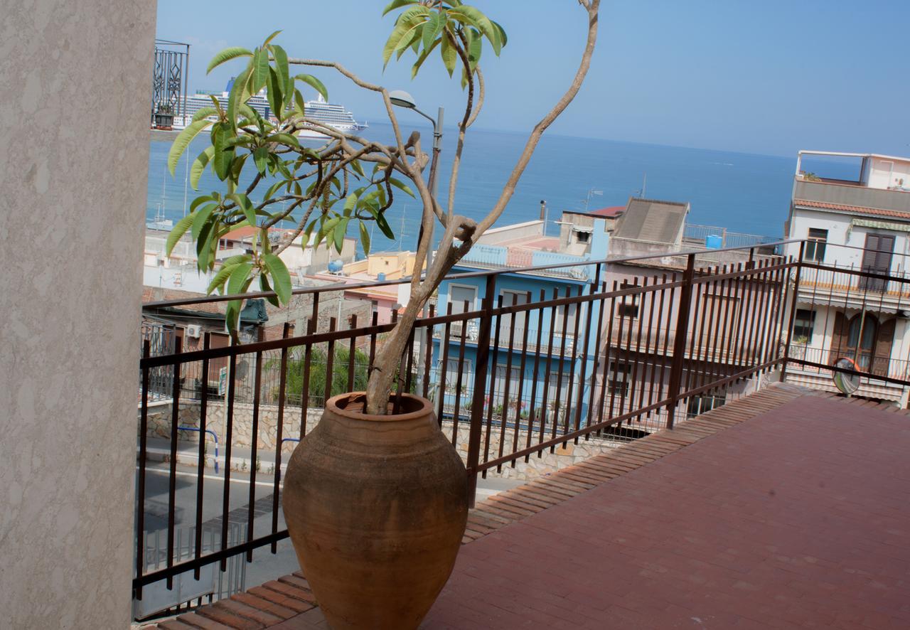 Bed & Breakfast Lighea Giardini-Naxos Kültér fotó