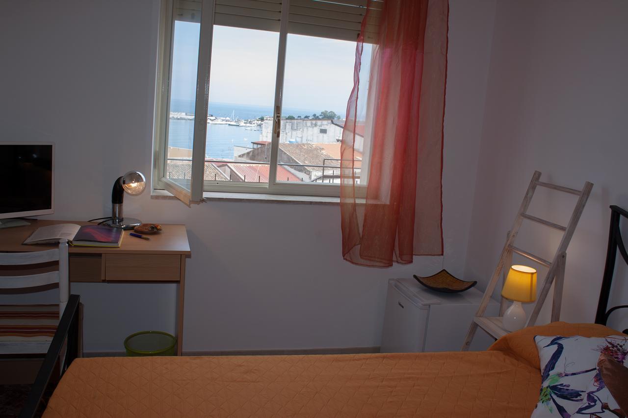 Bed & Breakfast Lighea Giardini-Naxos Kültér fotó