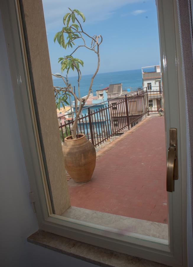 Bed & Breakfast Lighea Giardini-Naxos Kültér fotó