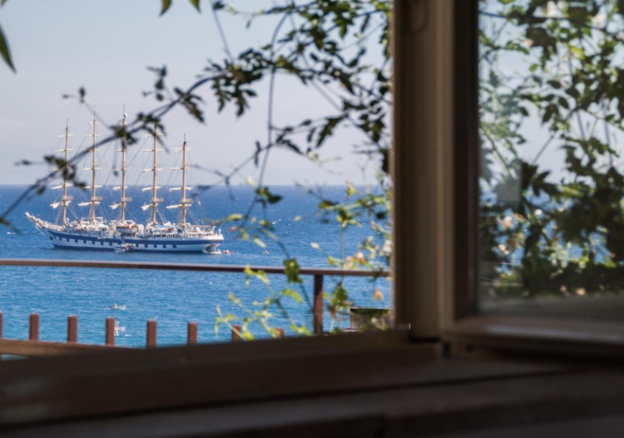 Bed & Breakfast Lighea Giardini-Naxos Kültér fotó